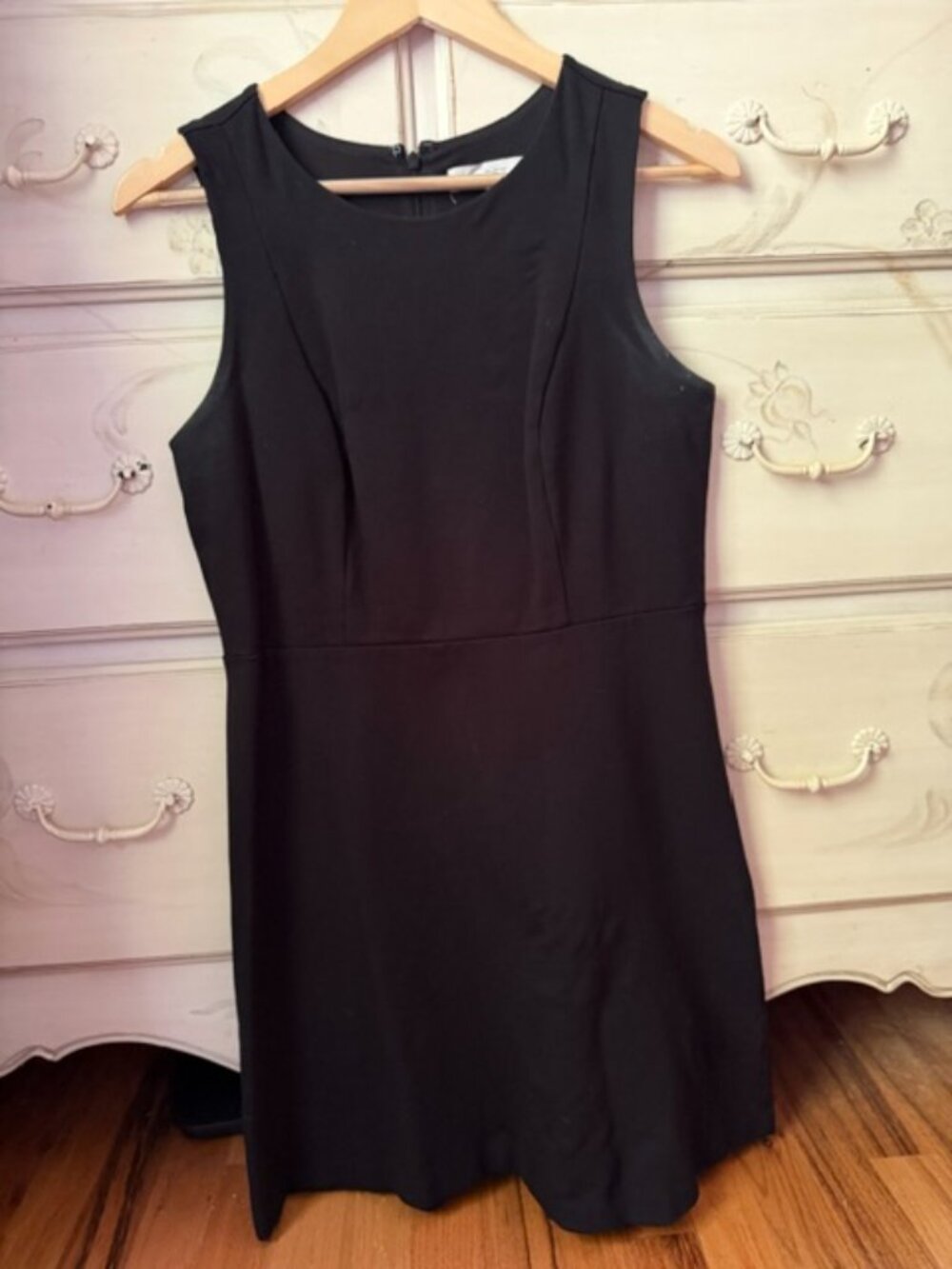 The Loft Everyday Stretchy Perfect Little Black Dress- size 6P